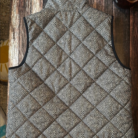 J.Crew Black and White Herringbone Vest - Picture 7 of 7